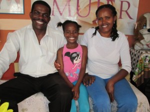 driver Luis, daughter Alexa, wife Silvia